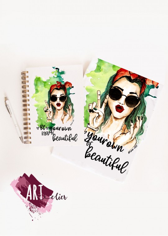 Set cadou agenda + tricou imprimat pentru femei cu atitudine - Be your own beauty