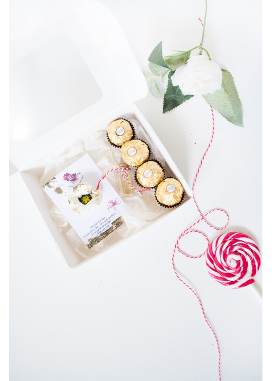 Set CADOU cu martisor “Take your time”, mac auriu si bomboane ciocolata