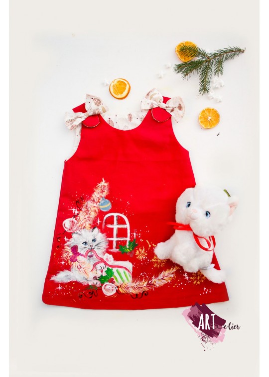 Set Craciun sarafan bumbac rosu, pentru copii si jucarie de plus pisicuta alba