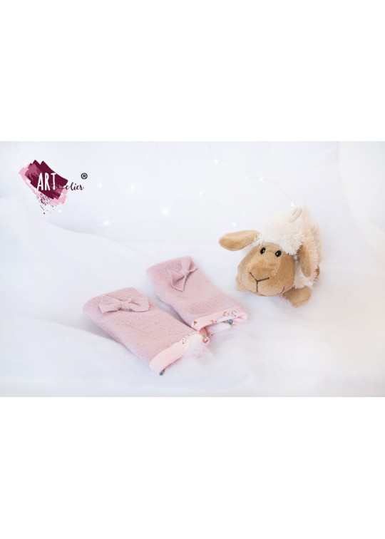 Manusi fara degete din lana fiarta, culoare roz pudra 