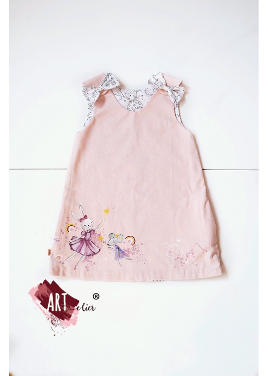 Sarafan copii, roz pudrat,pictat manual, cu doua fete, o fata de colorat cu carioci lavabile incluse
